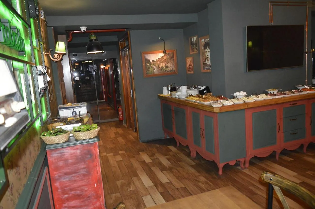 Istanbulinn Hotel 3*, Istanbul